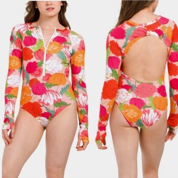 Trina Turk Other - Trina Turk Sunny Bloom Long Skeeve Paddle Swinsuit Rash Guard